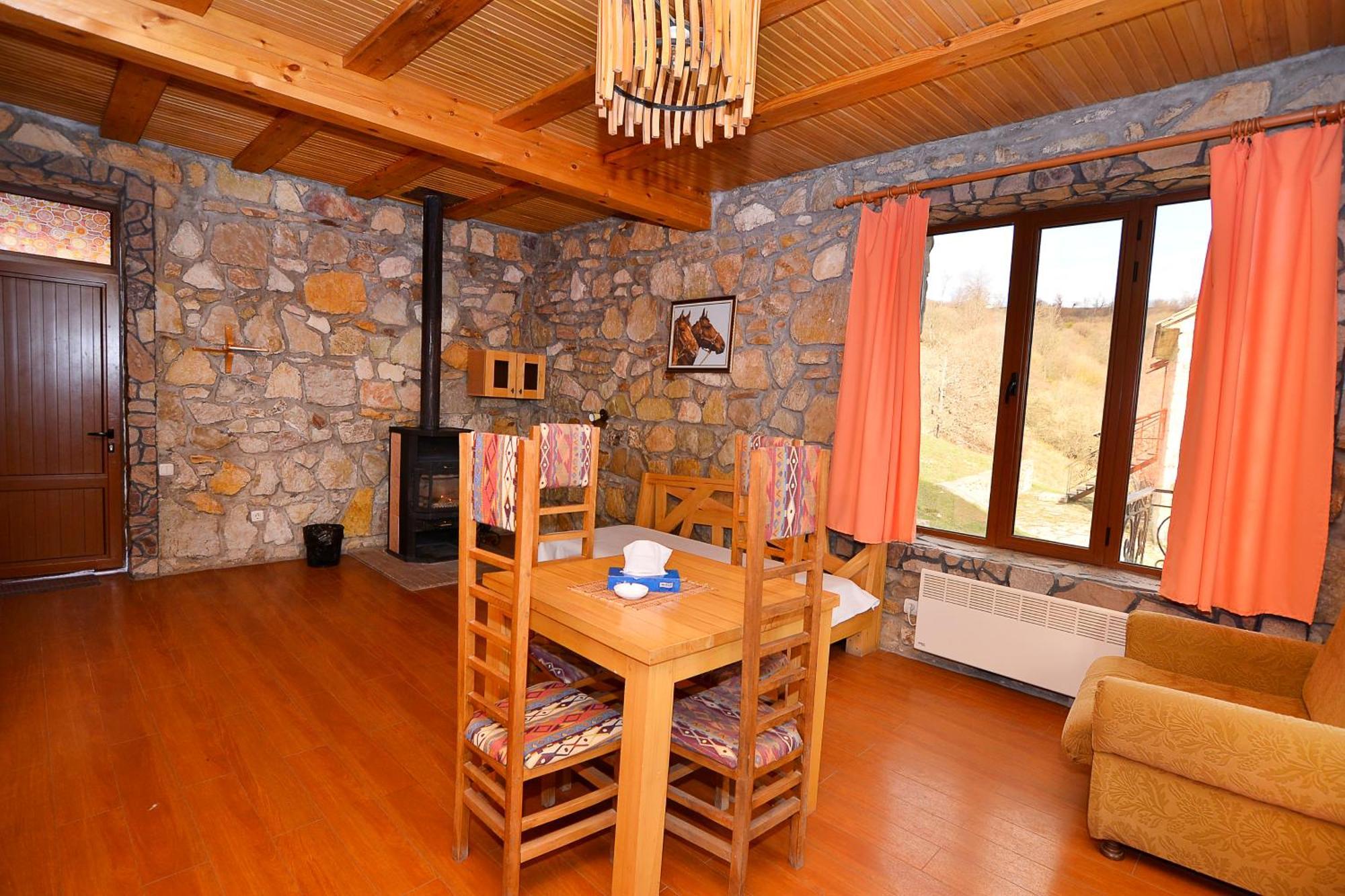 Apaga Resort Ijevan Oda fotoğraf